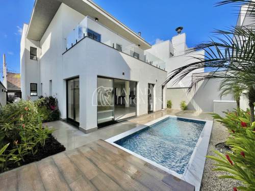 Casa em Condomínio Mosaico Essence  Mogi das Cruzes 