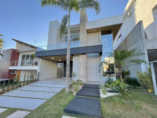 Casa em Condomínio