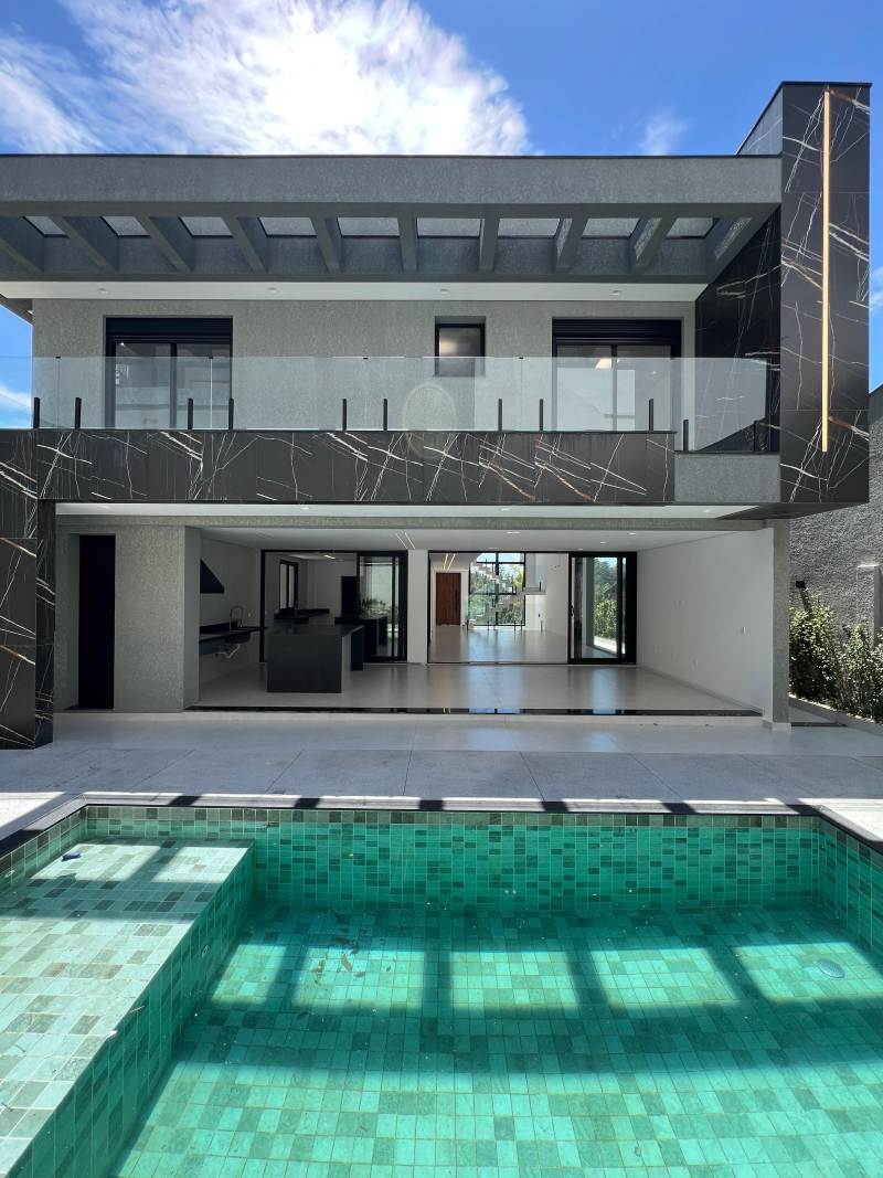 Casa em Condomínio Alphaville Santana de Parnaíba