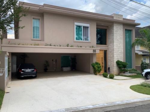 Casa em Condomínio