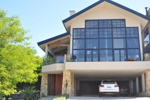Casa em Condomínio