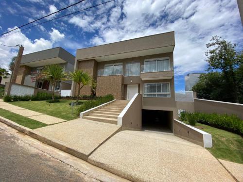Casa em Condomínio