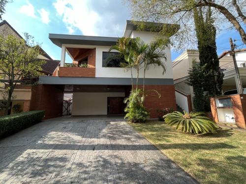 Casa em Condomínio