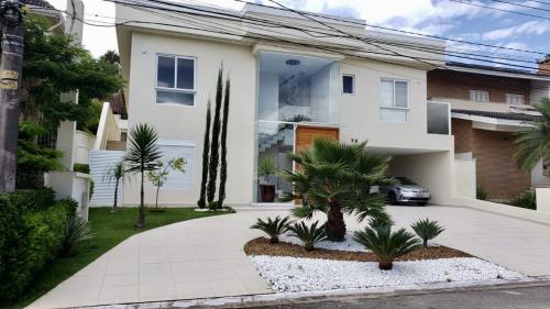 Casa em Condomínio