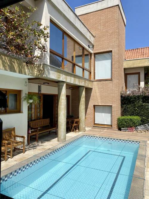 Casa em Condomínio