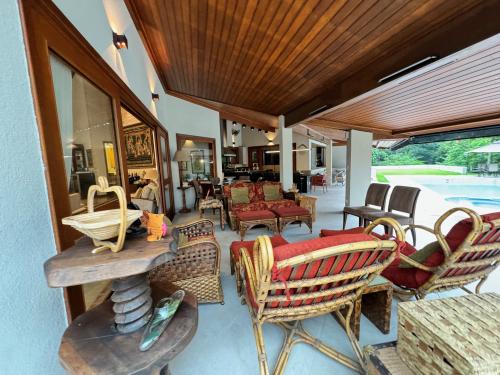 Casa em Condomínio Ecoville Aracariguama