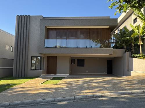 Casa em Condomínio