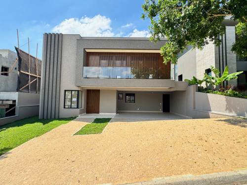 Casa em Condomínio