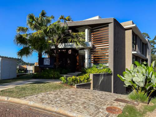 Casa em Condomínio