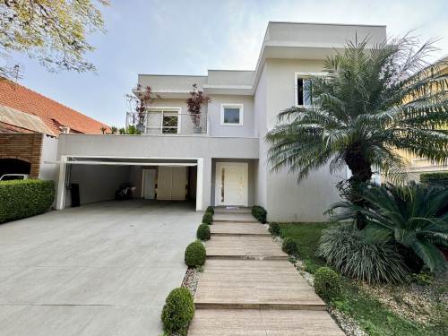 Casa em Condomínio