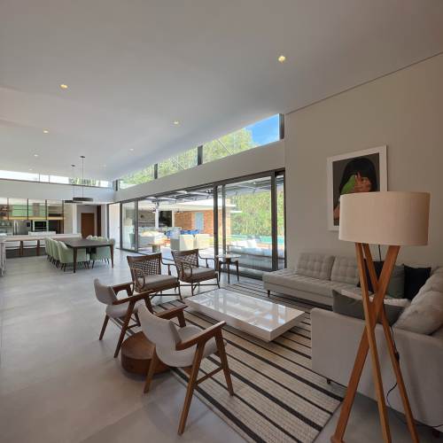 Casa em Condomínio Ecoville Araçariguama 