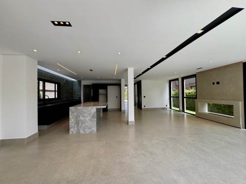 Casa em Condomínio Alphaville 03 Santana de Parnaíba 