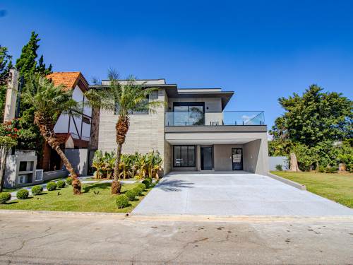 Casa em Condomínio