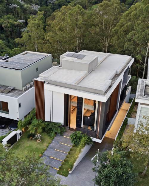 Casa em Condomínio