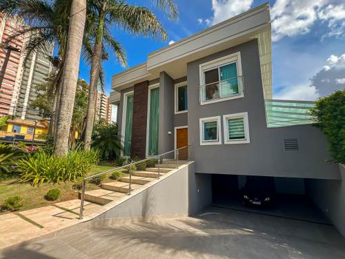 Casa em Condomínio