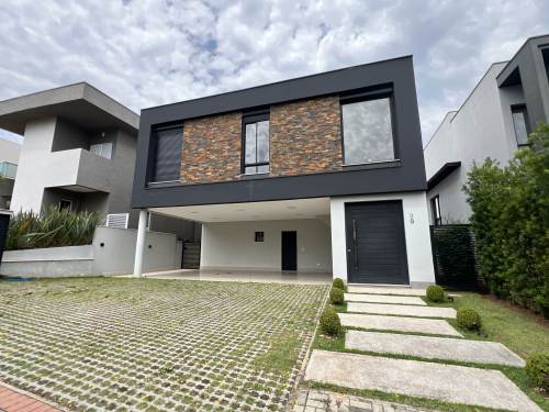 Casa em Condomínio Itahyê Santana de Parnaíba 