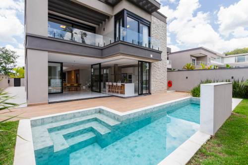 Casa Alphaville