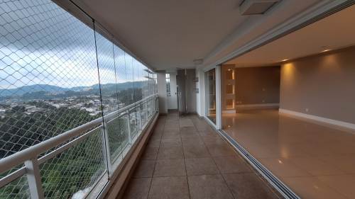 Casa em Condomínio Alphaville Barueri  
