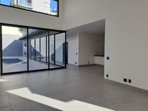Casa em Condomínio Alphaville Santana de Parnaiba 