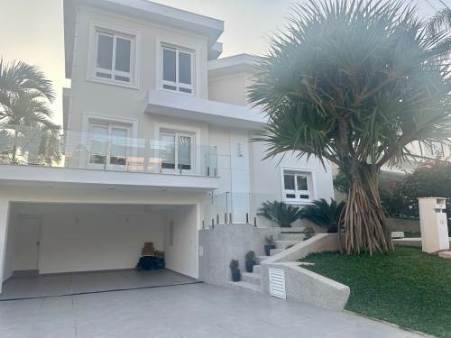 Casa a Venda