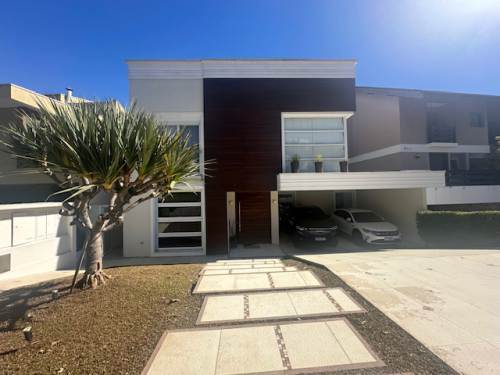 Casa a Venda