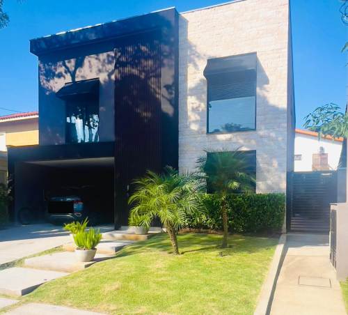 Casa a Venda