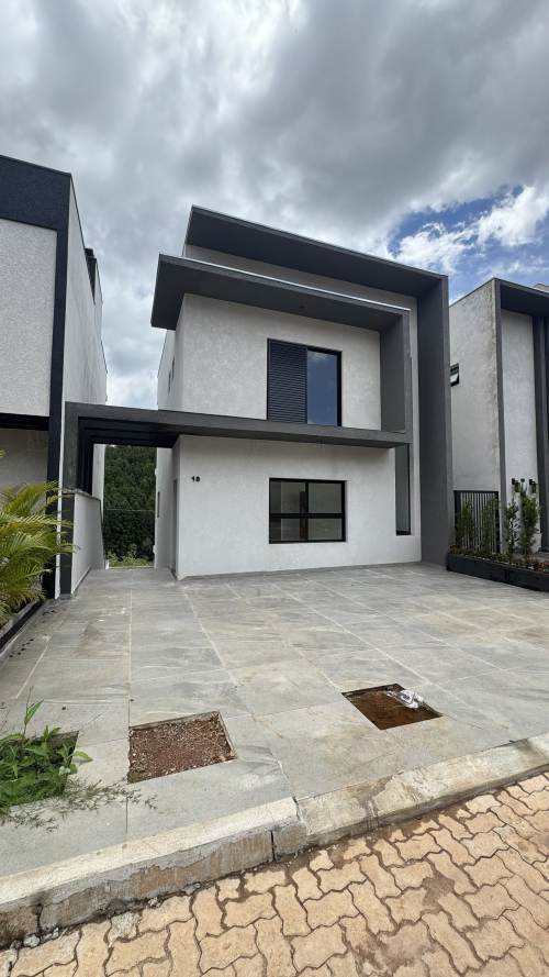 Casa em Condomínio Portal dos Ipês Cajamar 