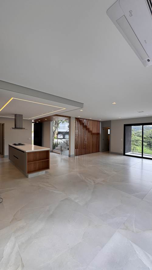 Casa em Condomínio Suru Santana de Parnaíba 
