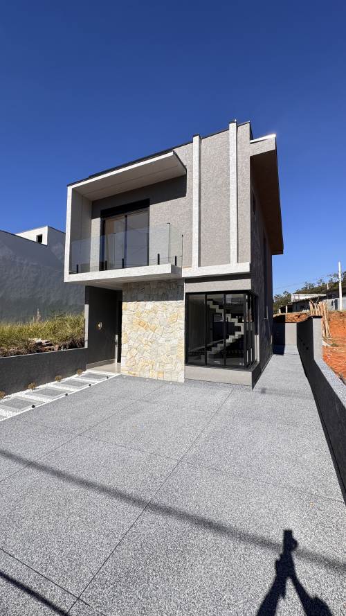 Casa 3 Dormitórios - Condomínio Vila Toscana