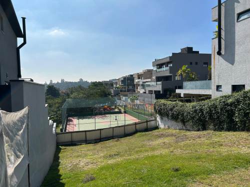 Terreno em Condomínio Alphaville Santana de Parnaíba 