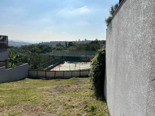 Terreno em Condomínio Alphaville Santana de Parnaíba 