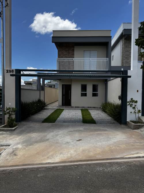 Casa 3 Suítes – Villas do Jaguari