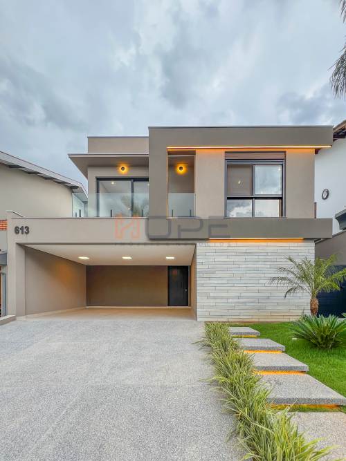 Casa em Condomínio Alphaville Santana de Parnaíba 