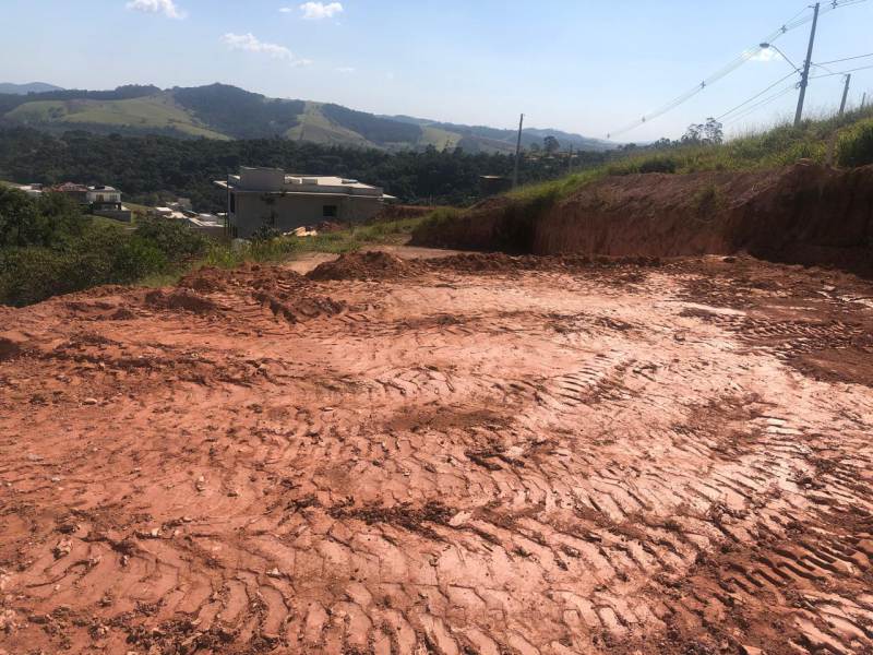 Terreno em Condomínio Jardim Colina do Sol Bom Jesus dos Perdões 