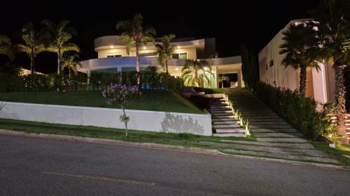 ⛰️ Casa Moderna de Alto Padrão NO Condomínio Itaporã – Vista Definitiva para A Pedra Grande! 🌟