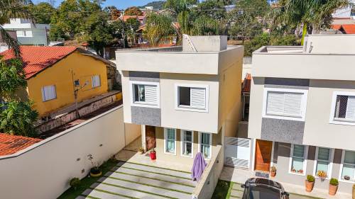 Casa em Condomínio Jardim dos Pinheiros Atibaia