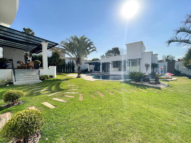Casa em Condomínio Condomínio Flamboyant Atibaia 