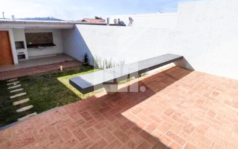 Casa Jardim dos Pinheiros Atibaia