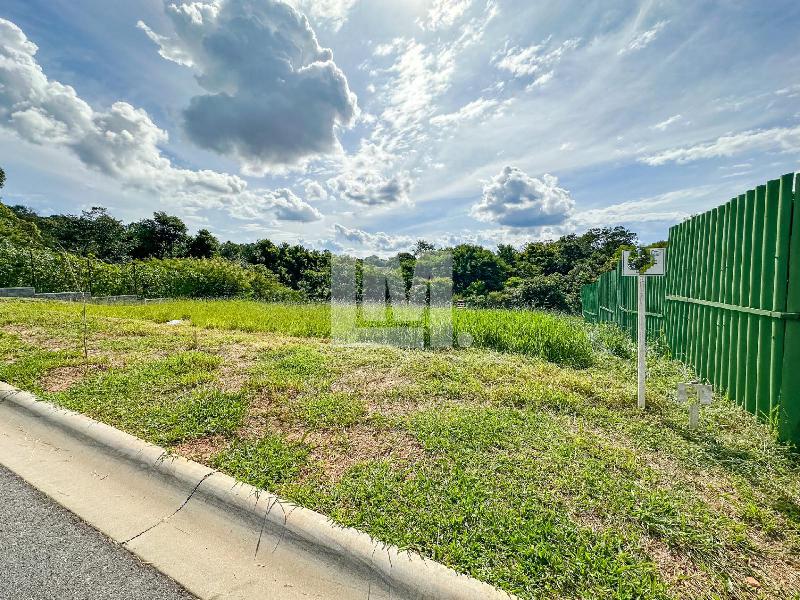 Terreno em Condomínio Cidade Satélite Atibaia 