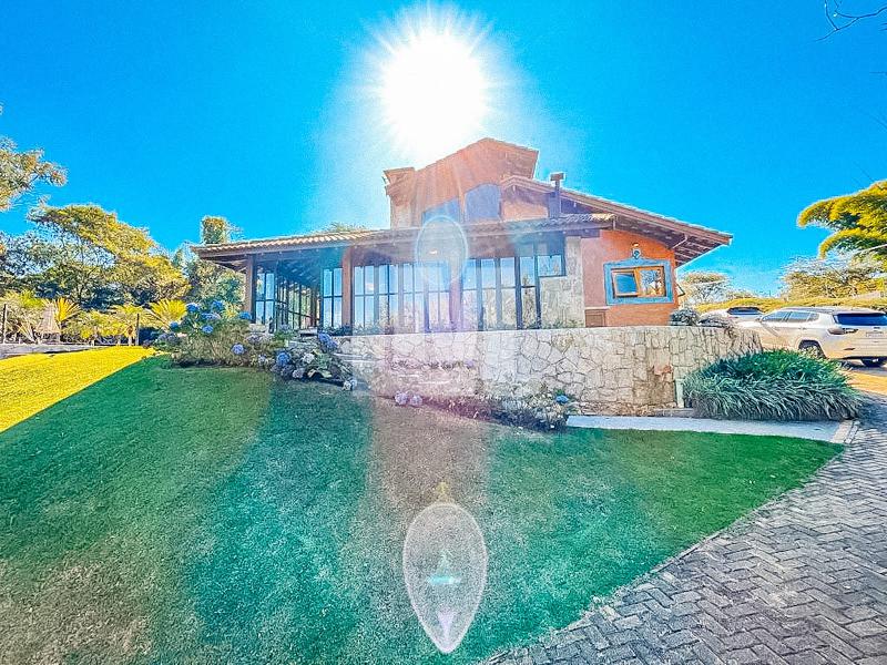 🏰 Exclusividade Toscana: Sua Mansão no Estância Parque Atibaia!