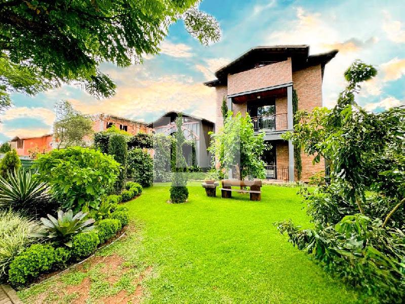 Casa em Condomínio Porto Atibaia  -  Atibaia