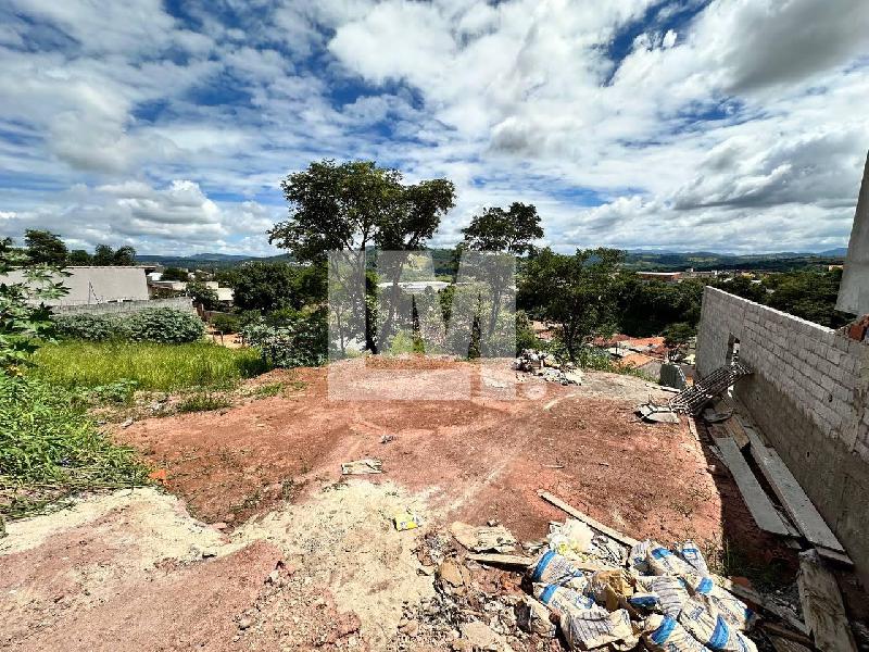 Terreno em Condomínio Country Felix Bom Jesus dos Perdões 
