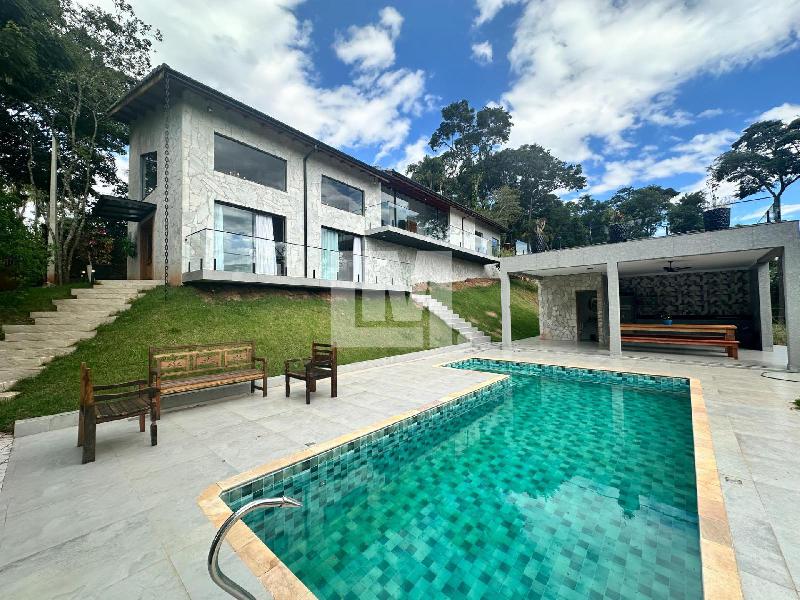 Casa em Condomínio Rio Abaixo Atibaia 