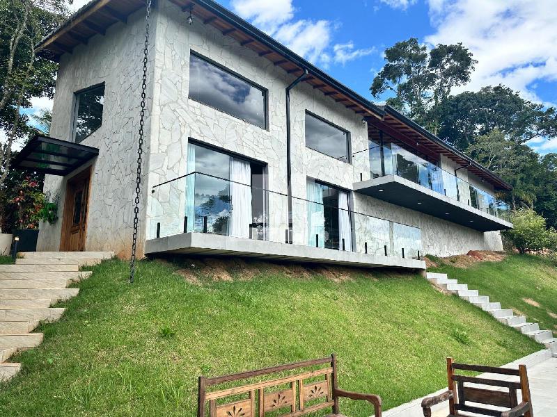 Casa em Condomínio Rio Abaixo Atibaia 