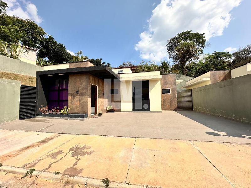 Casa em Condomínio Jardim Estancia Brasil Atibaia 