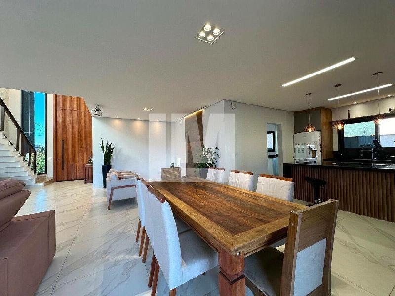 Casa em Condomínio Figueira Garden Atibaia 