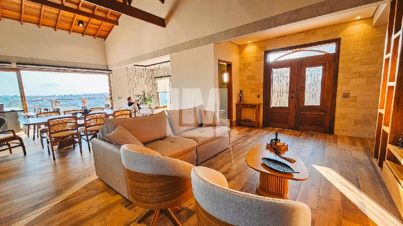 🏡 Casa Térrea de Alto Padrão no Condomínio Itaporã –Atibaia