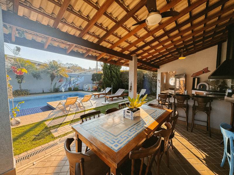 Casa em Condomínio Flamboyant Atibaia 