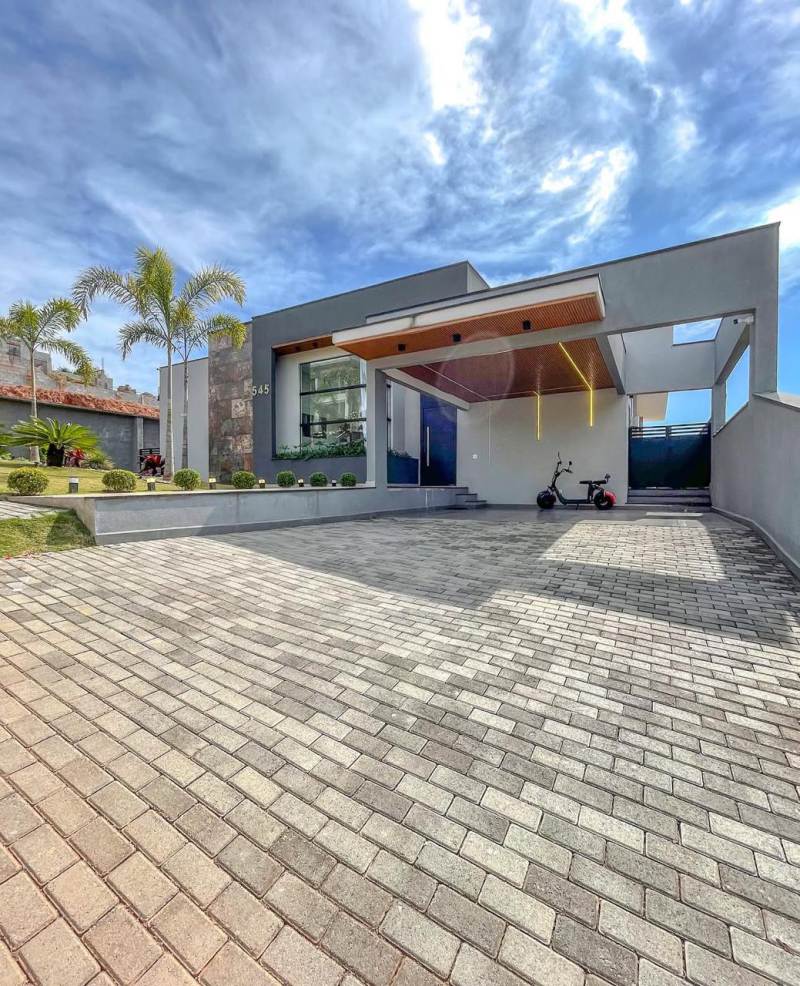 🏡 Casa Térrea de Alto Padrão – Condomínio Shamballa iii | Atibaia – SP