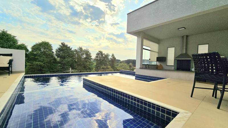 Casa em Condomínio Guaxinduva Atibaia 